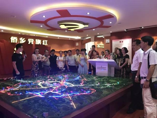 開展黨日活動 接受精神洗禮