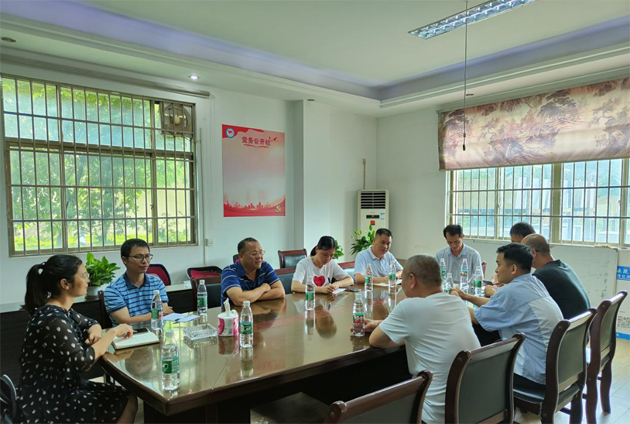 市總工會領(lǐng)導(dǎo)到藤縣陶瓷園區(qū)開展工作調(diào)研