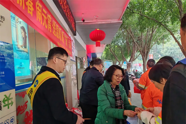 元宵暖“新”更暖“心”工會(huì)行動(dòng)顯擔(dān)當(dāng)丨梧州市總工會(huì)持續(xù)開(kāi)展暖“新”服務(wù)活動(dòng)